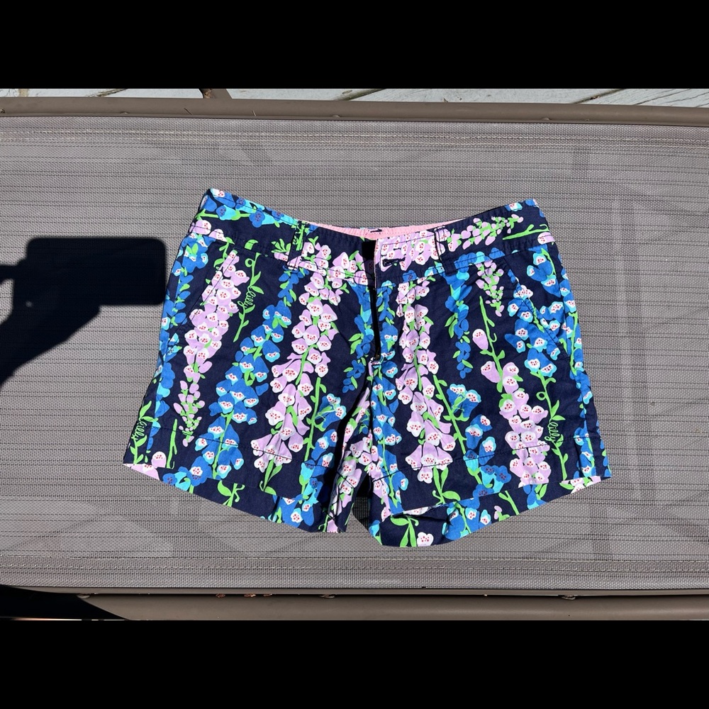 Lilly Pulitzer Size 2 Callahan Shorts